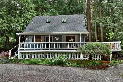 5305 April Dr, Langley, WA 98260