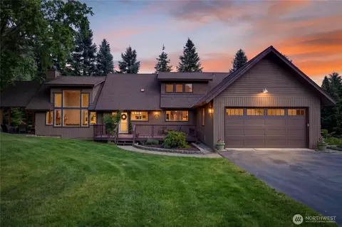 70 Alps Ln, Leavenworth, WA 98826