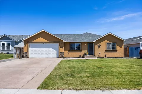 547 S Bayside St, Moses Lake, WA 98837