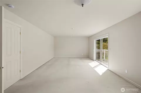 Living - 14922 145th Avenue Ct E, Orting, WA 98360 photo 3 of 4