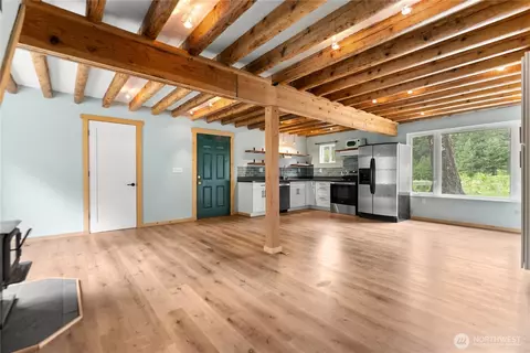 Living - 69 Fs 5010 Rd - Chewuch, Winthrop, WA 98862 photo 5 of 5