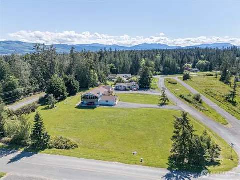 View/Area - 80 Sunshine Plz, Sequim, WA 98382 photo 1 of 8