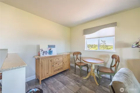 Dining - 80 Sunshine Plz, Sequim, WA 98382 photo 1 of 2