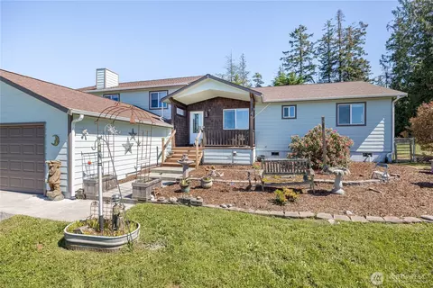 Exterior - 80 Sunshine Plz, Sequim, WA 98382 photo 5 of 7