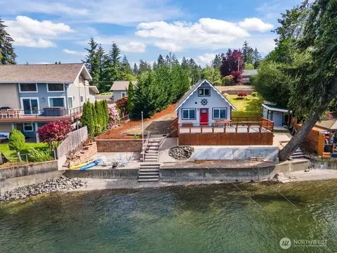 11 SE Skookum View Dr, Shelton, WA 98584