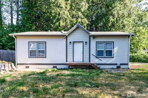 2165 Lynnette Pl NW, Bremerton, WA 98312