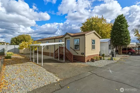 1205 Arkansas Dr, Walla Walla, WA 99362