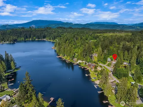 2711 S Lake Roesiger Rd, Snohomish, WA 98290