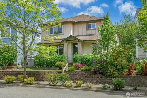 16918 Woodside Dr SE, Renton, WA 98058