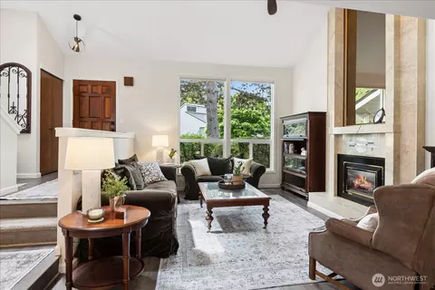 12217 5th Pl W #5A, Everett, WA 98204