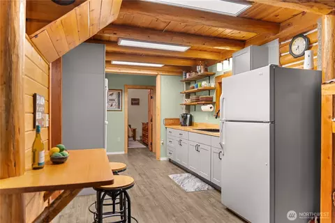Kitchen - 10 Sims Canyon Rd, Twisp, WA 98856 photo 1 of 3