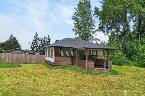 1718 S 3rd Ave, Sequim, WA 98382 photo 2