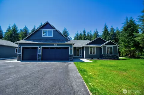 800 Barbara Ln, Centralia, WA 98531
