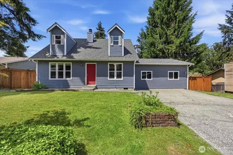85 Hylebos Ave, Milton, WA 98354