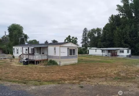 3164 NE 3150 Ne Valley Rd, Moses Lake, WA 98837