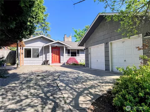 15268 6th Ave NE, Shoreline, WA 98155