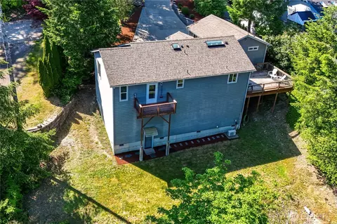 Exterior - 253 E Mountain View Dr, Allyn, WA 98524 photo 8 of 8