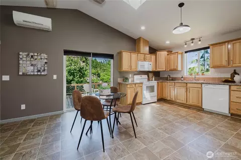 Kitchen - 253 E Mountain View Dr, Allyn, WA 98524 photo 1 of 3