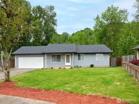 1733 Foxtail Cir, Woodland, WA 98674