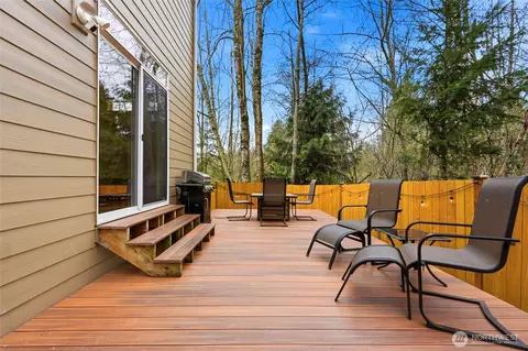 Exterior - 16306 37th Dr SE, Bothell, WA 98012 photo 3 of 7