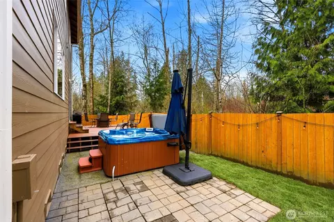 Exterior - 16306 37th Dr SE, Bothell, WA 98012 photo 6 of 7