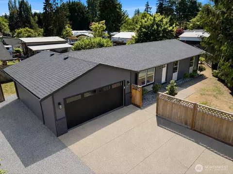 1303 Beach Ave, Marysville, WA 98270
