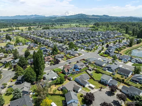 View/Area - 501 Belfair Ct SW, Orting, WA 98360 photo 6 of 6