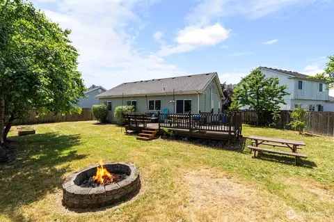 Exterior - 501 Belfair Ct SW, Orting, WA 98360 photo 6 of 9