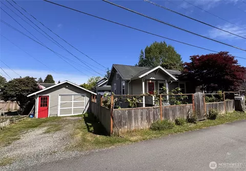1022 Rockefeller Ave, Everett, WA 98201