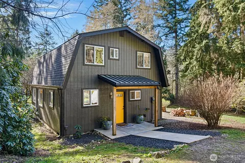 18117 Bass Ln NW, Lakebay, WA 98349