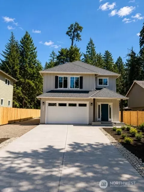 4132 Lakeview Ave NW, Bremerton, WA 98312