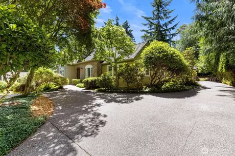 203 Baycliff Dr, Port Townsend, WA 98368