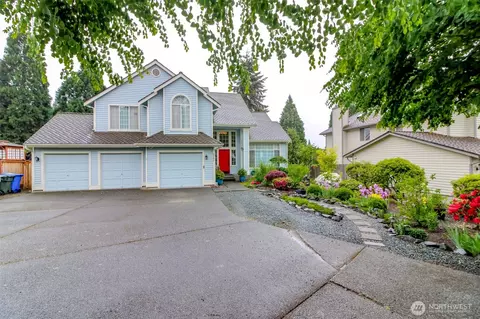 9307 S 237th Pl, Kent, WA 98031
