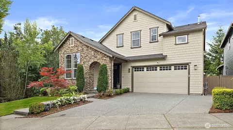 9327 Satterlee Ave SE, Snoqualmie, WA 98065