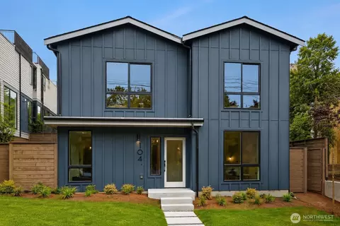 104 NE 44th St, Seattle, WA 98105