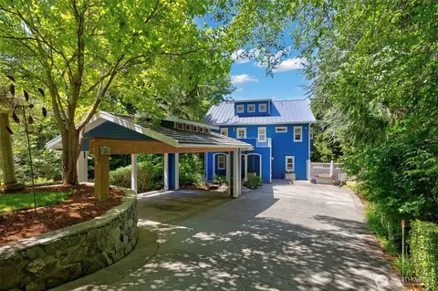 27170 Woodpecker Hill Rd NE, Poulsbo, WA 98370