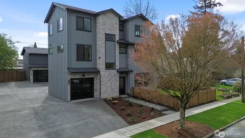 2723 NE 87th St, Seattle, WA 98115