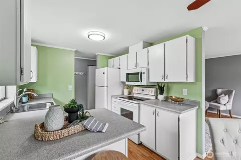 1606 201st Pl SE #9-D, Bothell, WA 98012 photo 14