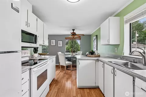 1606 201st Pl SE #9-D, Bothell, WA 98012 photo 7