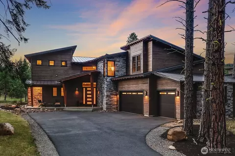 111 Big Dirty Ct, Cle Elum, WA 98922