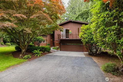 501 Shoshone Dr, Mount Vernon, WA 98273