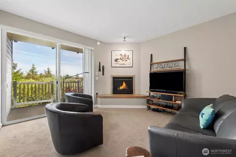 262 Oyhut Bay Blvd SW #306, Ocean Shores, WA 98569