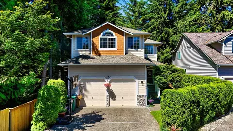 12108 38th Ave SE, Everett, WA 98208