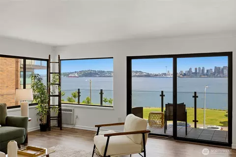 1737 Harbor Ave #S-306, Seattle, WA 98126