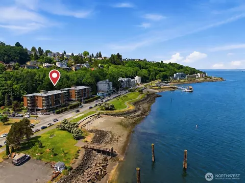 1737 Harbor Ave #S-306, Seattle, WA 98126