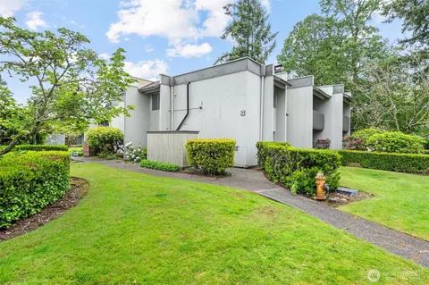 7501 Ruby Dr SW #G103, Lakewood, WA 98498