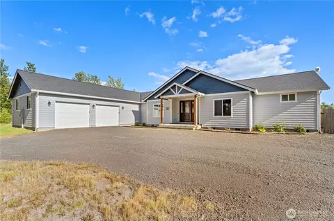 249 Flatt Rd, Kelso, WA 98626