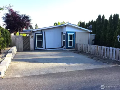 2421 S 370th Pl #63, Federal Way, WA 98003