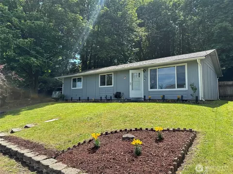 705 Grandview Ave, Shelton, WA 98584