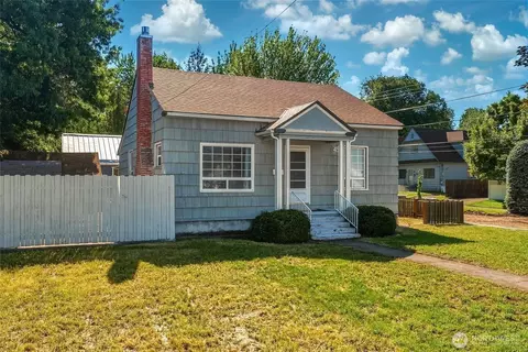 49 S Clinton St, Walla Walla, WA 99362
